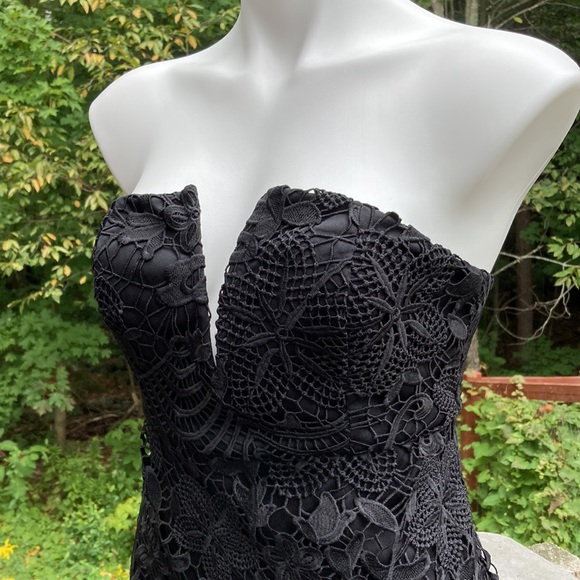 Black lace on black cocktail/formal strapless dress with flapper hem size M - Picture 2 of 6